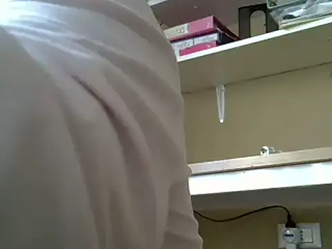 ITALIANASISIXX online show from 11-13-25, 09:24