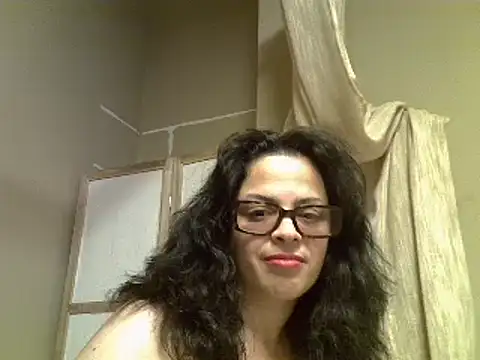 Snapshot of ITALIANASISIXX chatting on 02-22-25, 06:19 ITALIANASISIXX online show from 02-22-25, 06:19