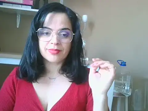 ITALIANASISIXX online show from 11-25-25, 11:54