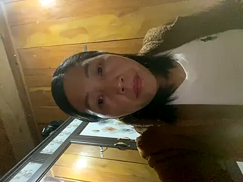 Lai005 online show from 09-29-25, 01:23