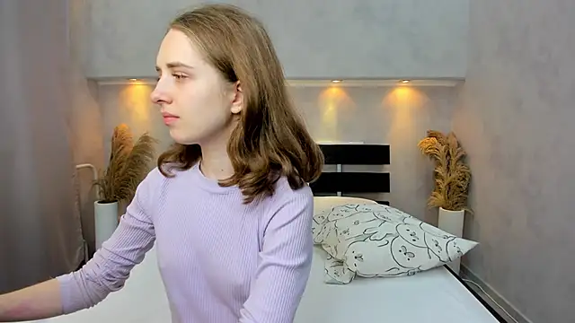 Camilla Kelly online show from 10-03-25, 12:03