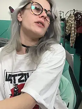 TheRealJessyLey online show from 02-11-26, 07:47