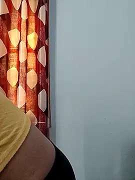 Ruhi 07 online show from 11-29-25, 04:01