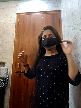 Snapshot of Ruhi_07 chatting on 03-04-26, 07:43 Ruhi 07 online show from 03-04-26, 07:43