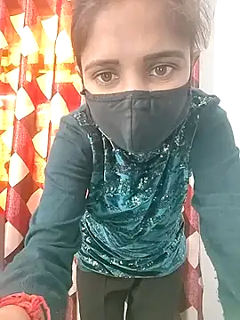 Ruhi 07 online show from 11-10-25, 03:44