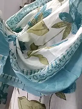 Snapshot of Ruhi_07 chatting on 04-06-26, 03:57 Ruhi 07 online show from 04-06-26, 03:57