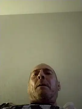 Snapshot of pakillobcn chatting on 10-16-25, 09:17 pakillobcn online show from 10-16-25, 09:17