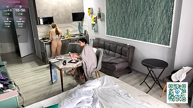 VelvetMiley online show from 04-27-26, 11:30