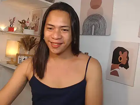 Snapshot of Ursexy_ngaw chatting on 10-19-25, 08:00 Ursexy ngaw online show from 10-19-25, 08:00