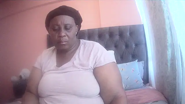 HUGEASSXXXXX online show from 03-19-26, 05:18