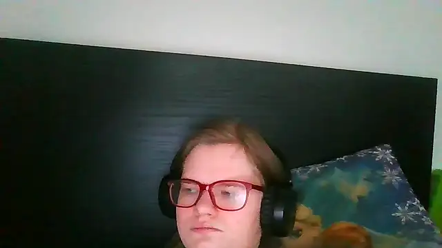 Moonolighta online show from 02-02-26, 09:30