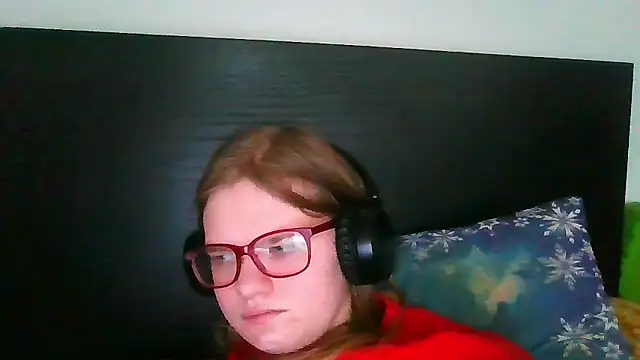 Moonolighta online show from 02-14-26, 10:04