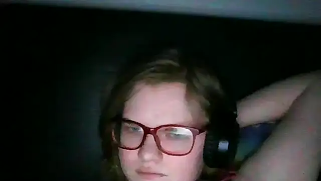 Moonolighta online show from 01-17-26, 02:53