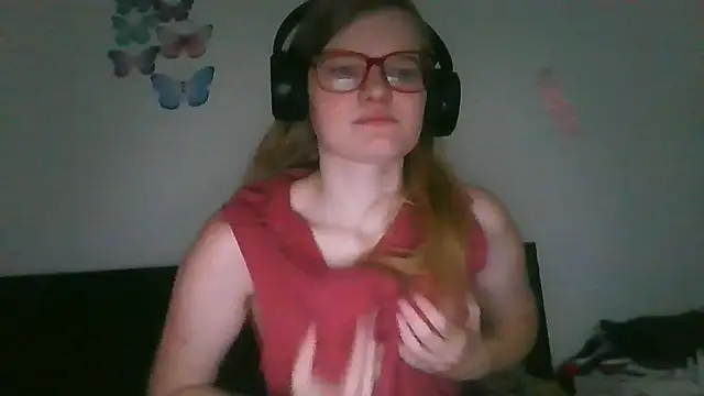 Moonolighta online show from 12-15-25, 10:54