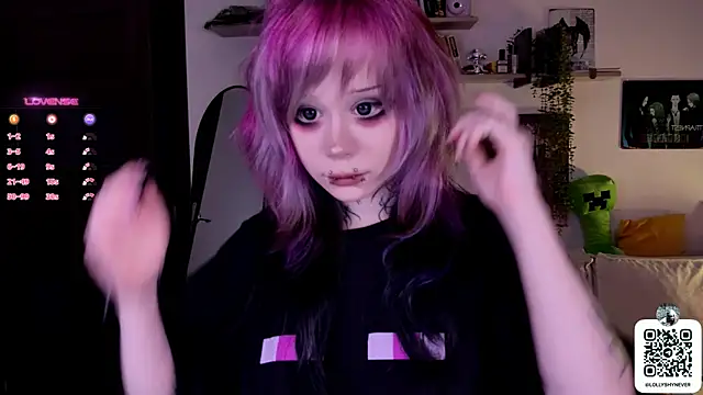 Snapshot of Lollyshy chatting on 09-18-25, 12:52 Lollyshy online show from 09-18-25, 12:52