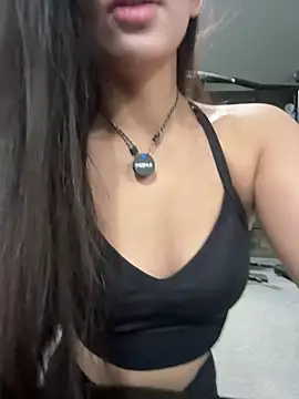 jiajia L online show from 02-07-26, 01:08