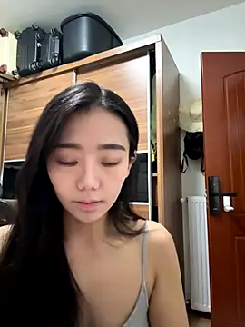 jiajia L online show from 11-12-25, 02:21