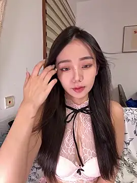 jiajia L online show from 09-24-25, 01:06