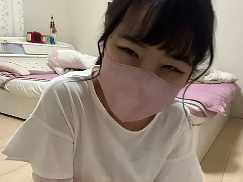 sora 033 online show from 12-15-25, 03:18