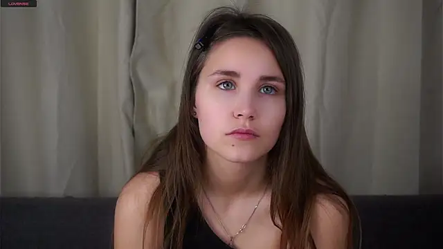 EthalFlowers online show from 11-16-25, 01:21