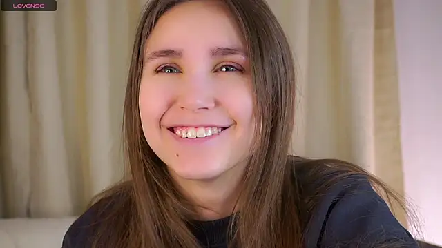 EthalFlowers online show from 12-18-25, 10:02