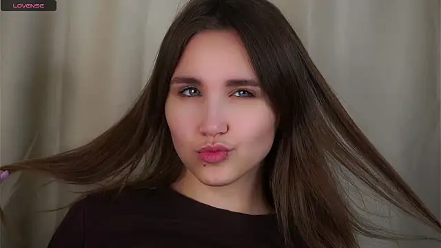 EthalFlowers online show from 11-29-25, 01:28