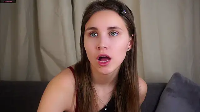 EthalFlowers online show from 11-17-25, 01:31