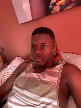 Brycce santos online show from 10-03-25, 07:26