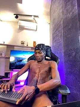 Brycce santos online show from 12-03-25, 05:12