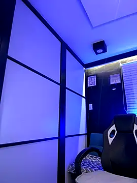 Brycce santos online show from 11-11-25, 03:51