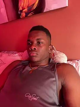 Brycce santos online show from 10-06-25, 02:07