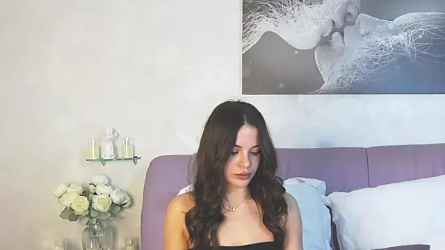 AngelicaDillon online show from 11-28-25, 05:18