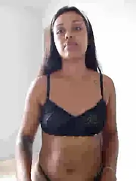 indiazinhabella27 online show from 02-21-26, 03:25