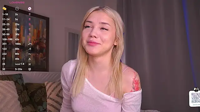 LilianBenskin online show from 12-15-25, 05:46