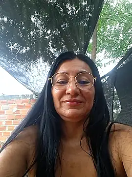 Snapshot of maturexxxnaughty chatting on 06-04-26, 11:37 maturexxxnaughty online show from 06-04-26, 11:37