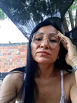 Snapshot of maturexxxnaughty chatting on 07-06-26, 11:39 maturexxxnaughty online show from 07-06-26, 11:39