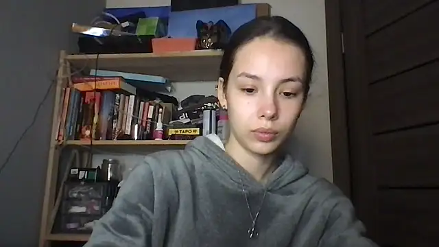 Yuna5343 online show from 12-19-25, 08:44