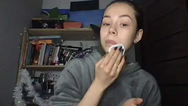 Yuna5343 online show from 01-14-26, 08:34