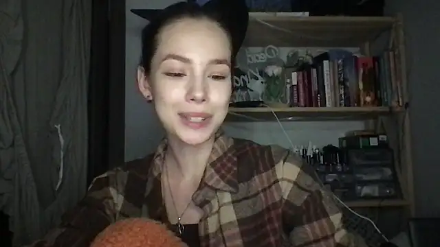 Yuna5343 online show from 09-22-25, 10:38