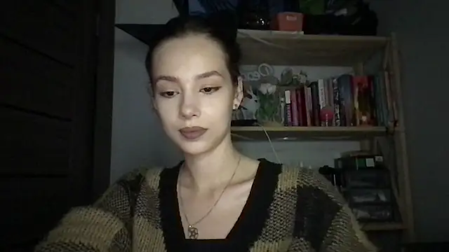 Yuna5343 online show from 09-24-25, 09:54