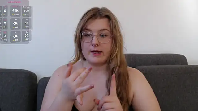 AgnesRoseCams online show from 03-19-26, 11:21