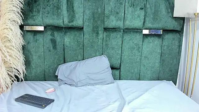 Chloe jackson25 online show from 01-16-26, 06:34