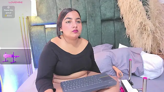 Chloe jackson25 online show from 03-03-26, 06:48