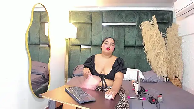 Chloe jackson25 online show from 02-27-26, 06:30