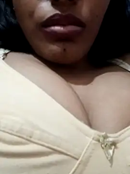 kaviyaponnu0987 online show from 10-17-25, 07:26