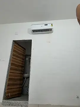 Snapshot of Lusty_Desi chatting on 09-29-25, 01:45 Lusty Desi online show from 09-29-25, 01:45