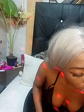 Juicy Candy-Reloaded online show from 04-16-26, 10:12