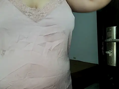 Snapshot of Alexandra23d chatting on 09-27-25, 09:10 Alexandra23d online show from 09-27-25, 09:10