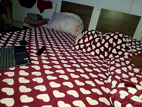 Snapshot of Alexandra23d chatting on 10-04-25, 08:21 Alexandra23d online show from 10-04-25, 08:21