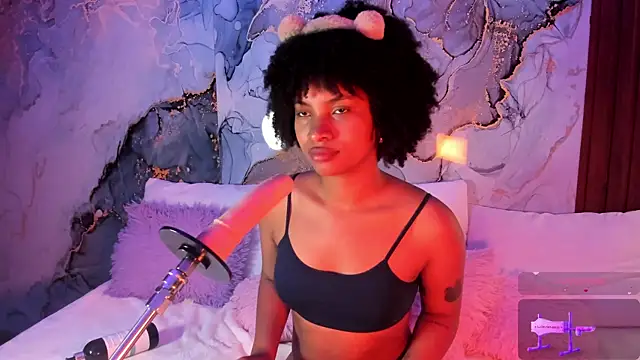 Lolalewis777 online show from 10-14-25, 10:09